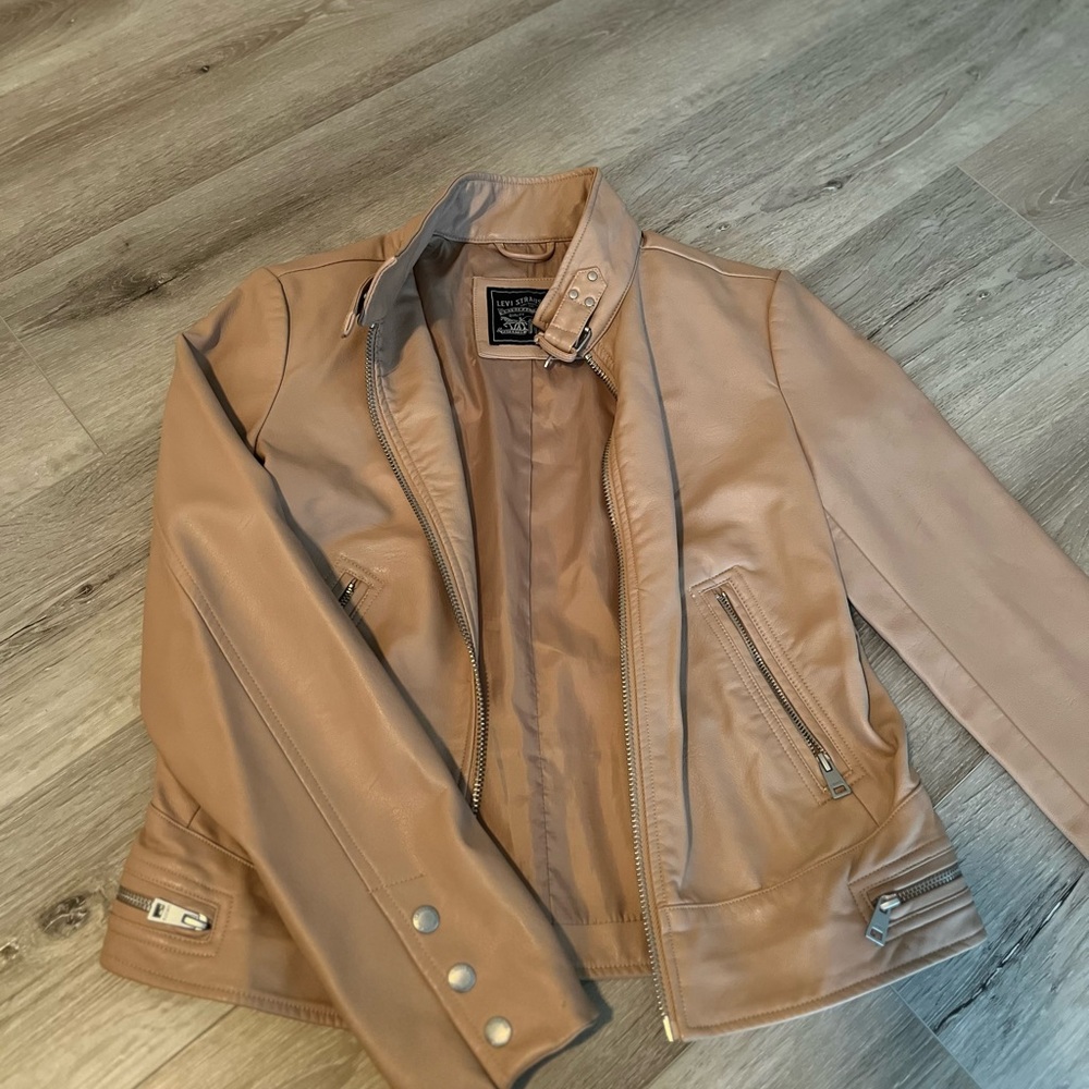 Levi’s leather jacket